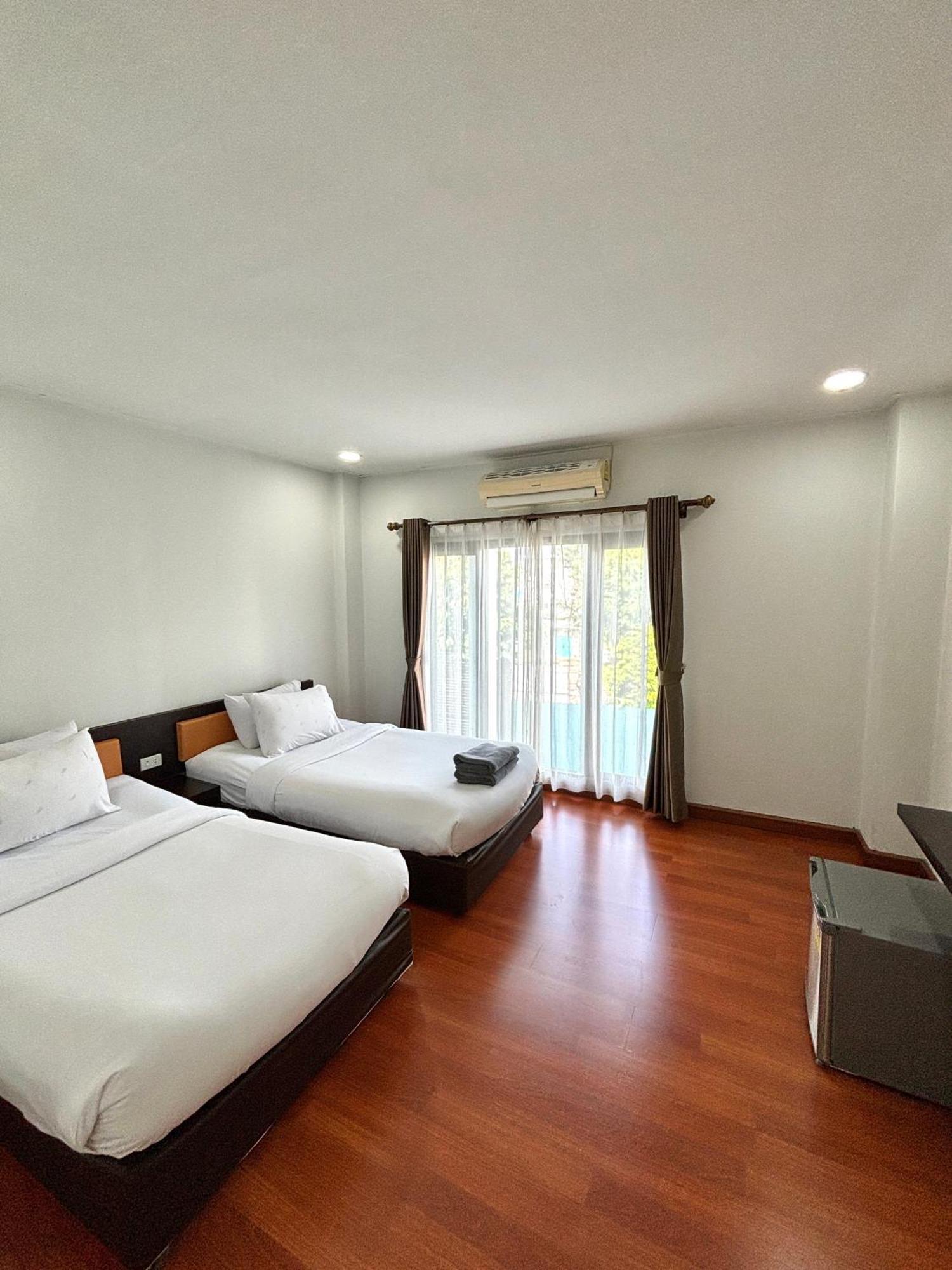 Bordin Hotel Ubon Ratchathani Exterior photo